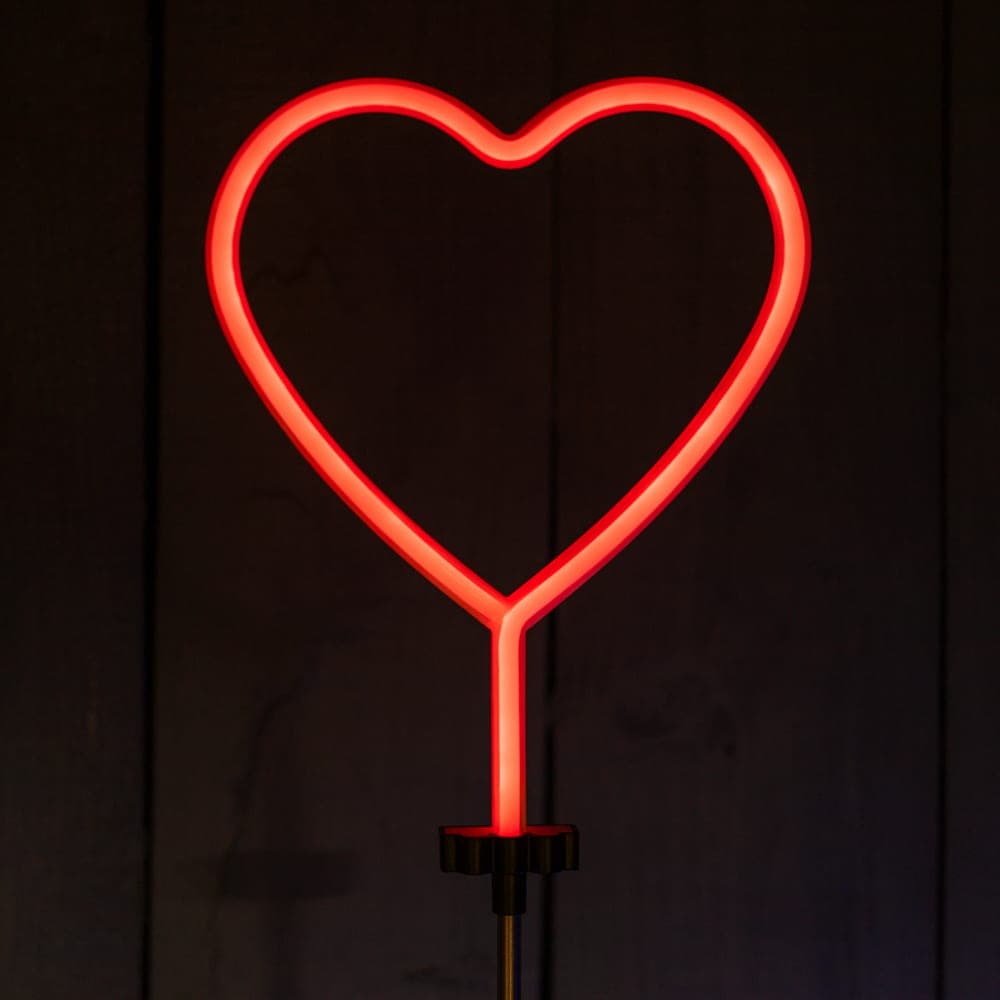 UrbanSolar Neon Lights - Heart view 1