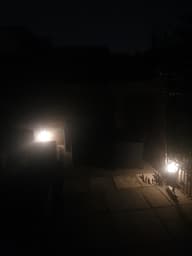 London USB Solar Post Light - Anthracite Edition customer photo view 1