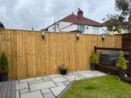 Canterbury USB Solar Wall Light - Anthracite Edition customer photo view 1