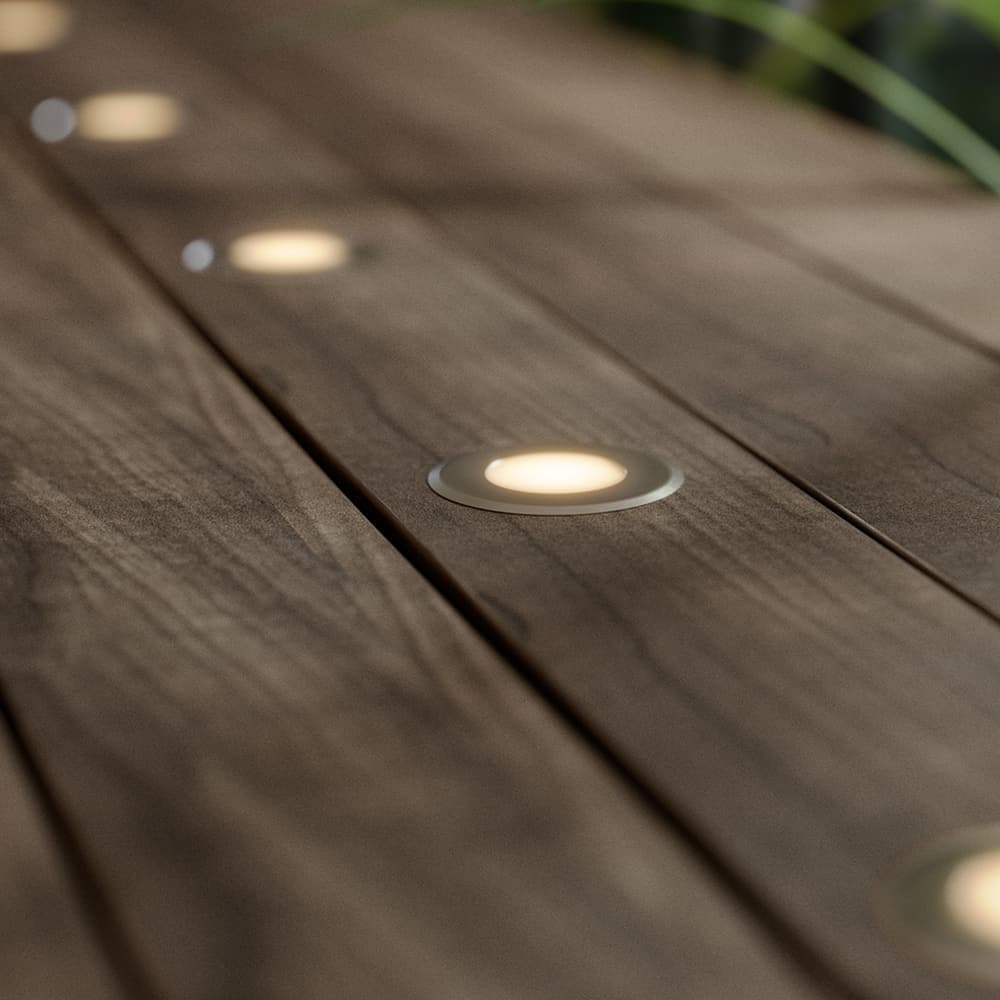 Solar decking lights