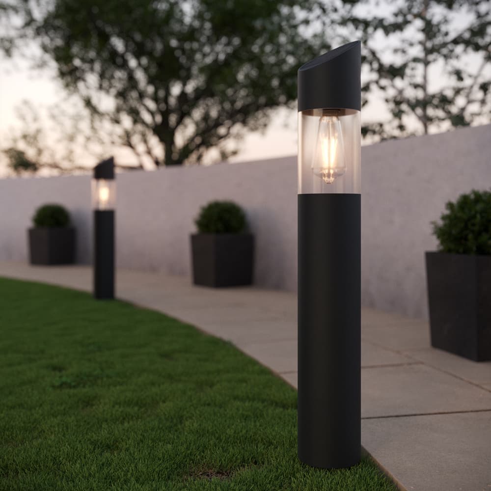 Solar bollard lights