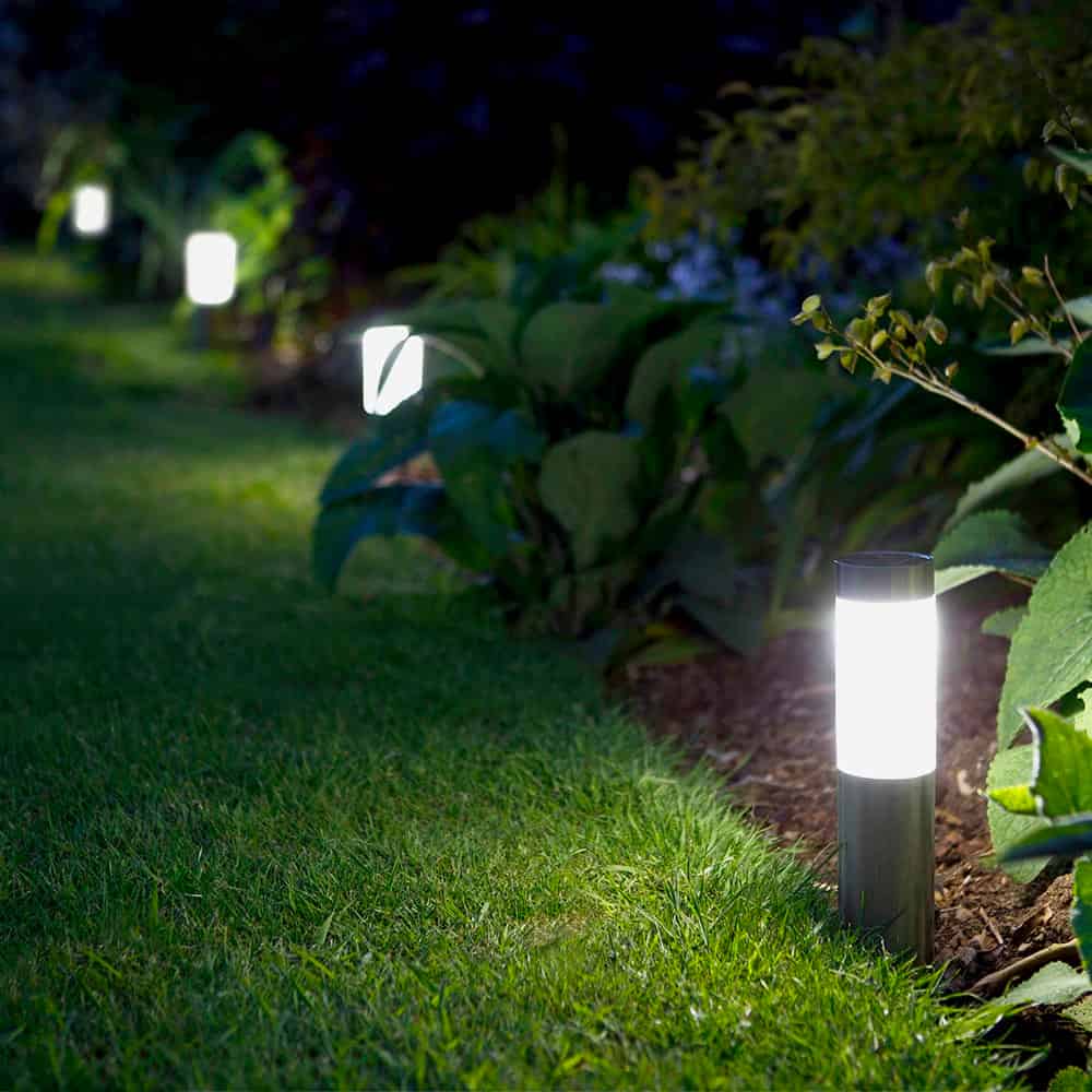 Mini London Solar Post Lights (Set Of 4) supporting image 2