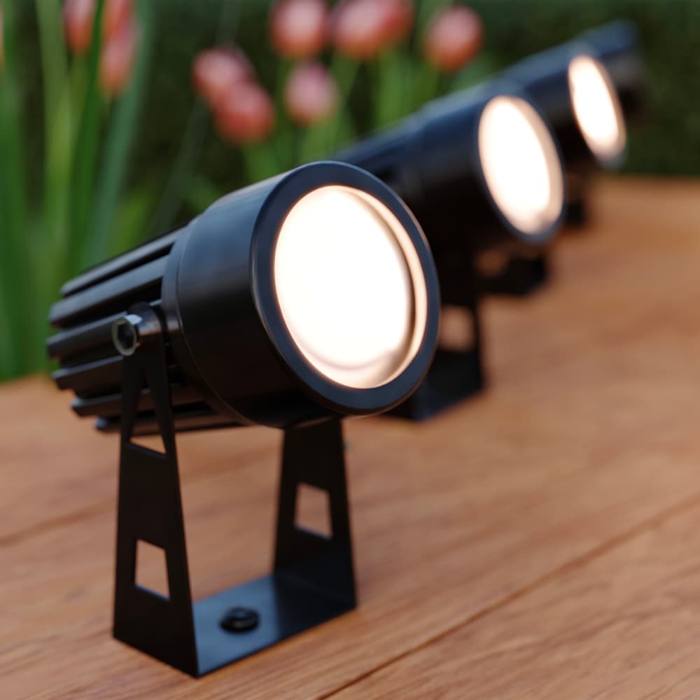 Atlas Solar Spotlights (Set Of 4) supporting image 1