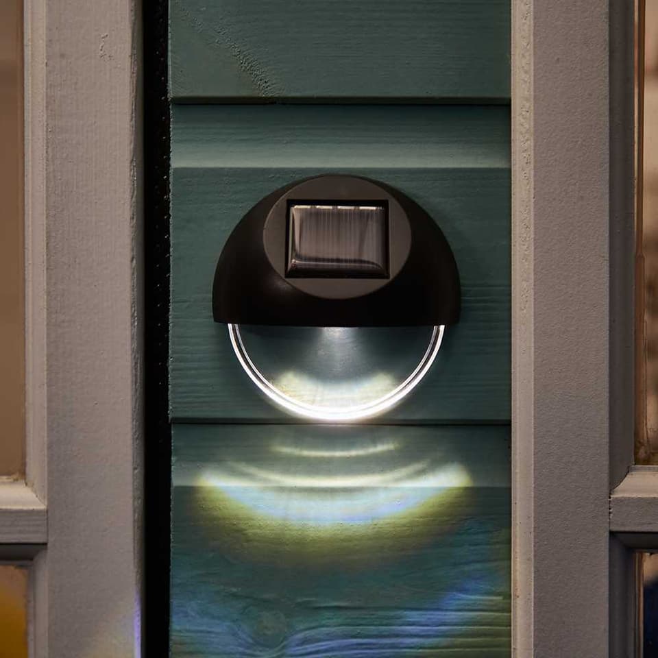 Saturn Solar Mini Wall Light (Set Of 4) view 1