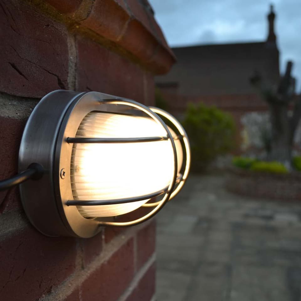 Astron Solar Bulkhead Light view 2