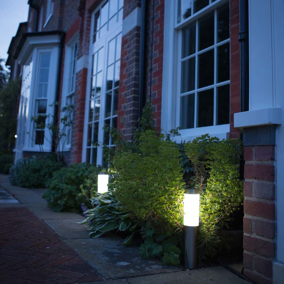 London XT Solar Post Lights (Set Of 2) view 4