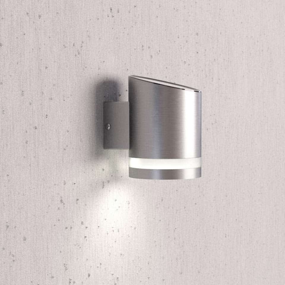 Truro Solar Wall Light view 3