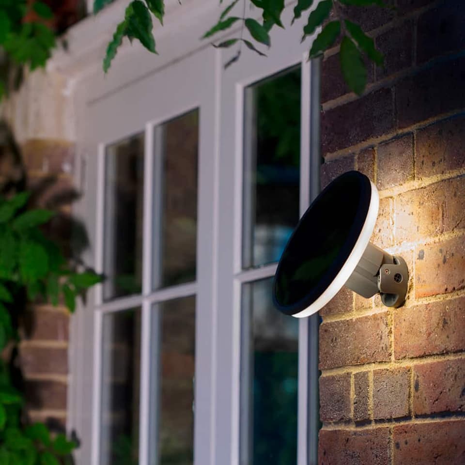 Halo Solar Wall Light view 5