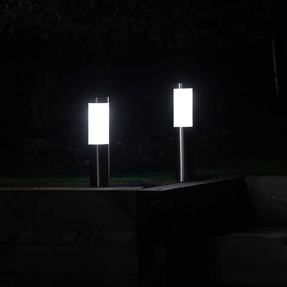 London Solar Post Lights (Set Of 2) view 2
