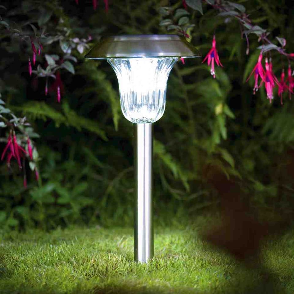 Torino Solar Garden Light view 1