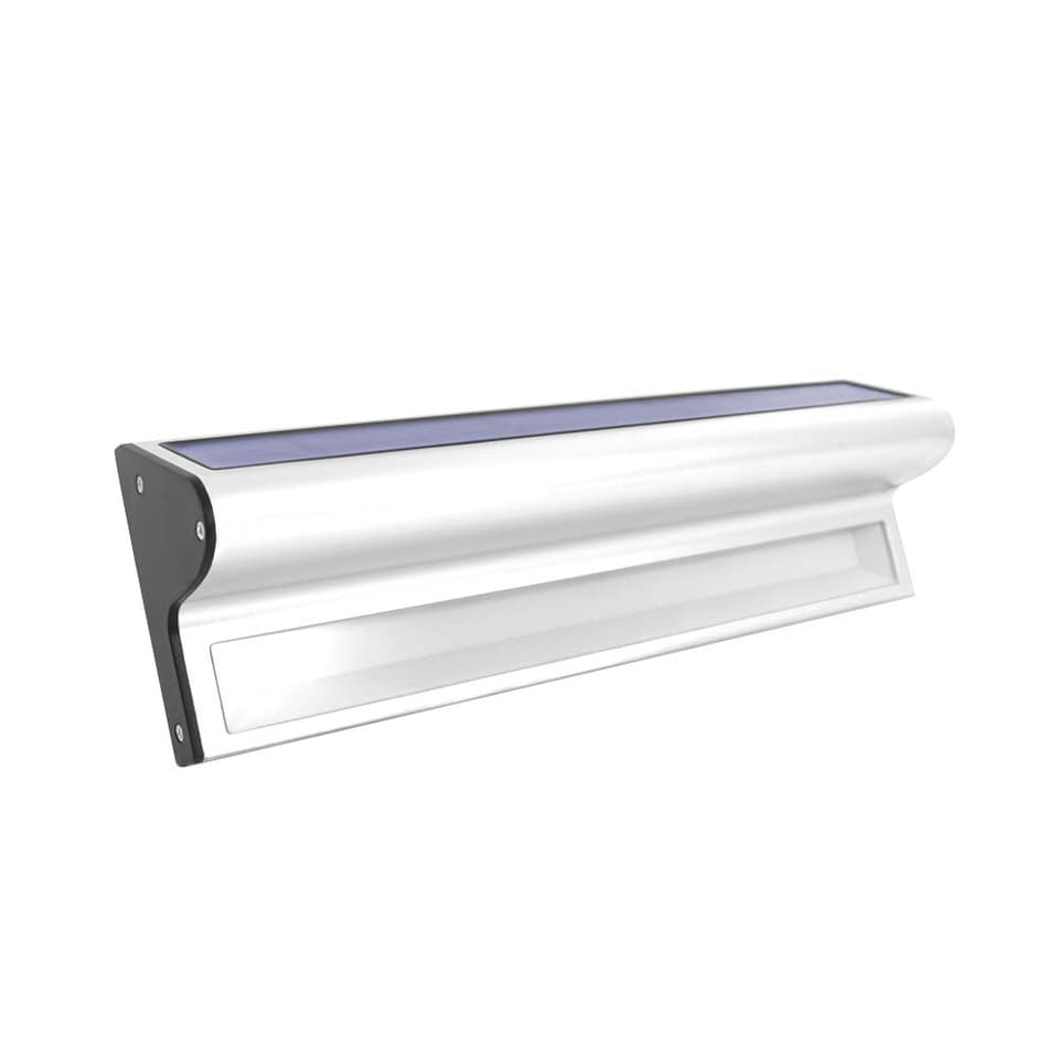 Kensington Solar Wall Light view 1