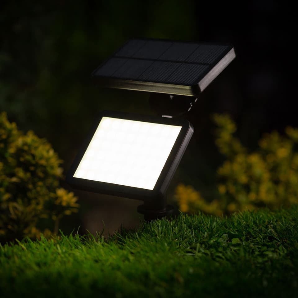 Vega Solar LED Panel Light view 1